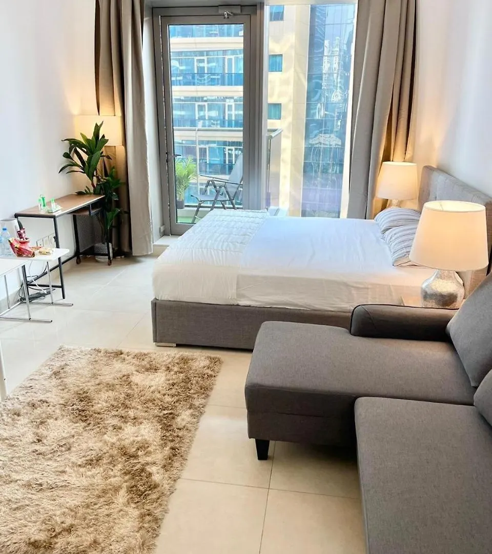 Super Elegant Studio Apartment-Sparkle Tower By Sweet Homes Dubaj